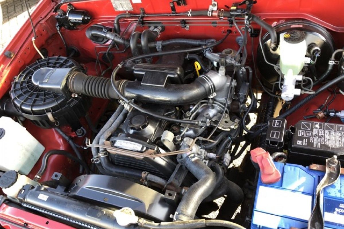 The Toyota 2.4L Diesel Engine: Workhorse Powerhouse